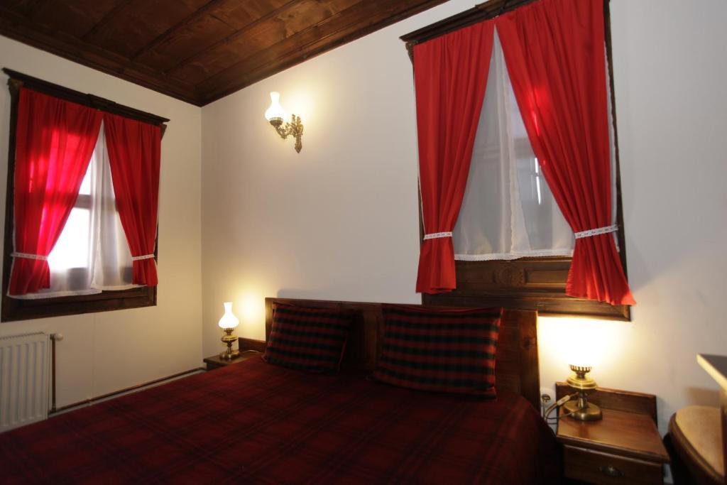 Djudjeva Kyshta Hotel Obsjtina Panagjurisjte Rum bild